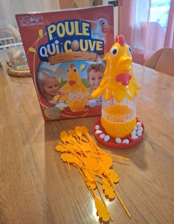 Jeux poule qui couve 