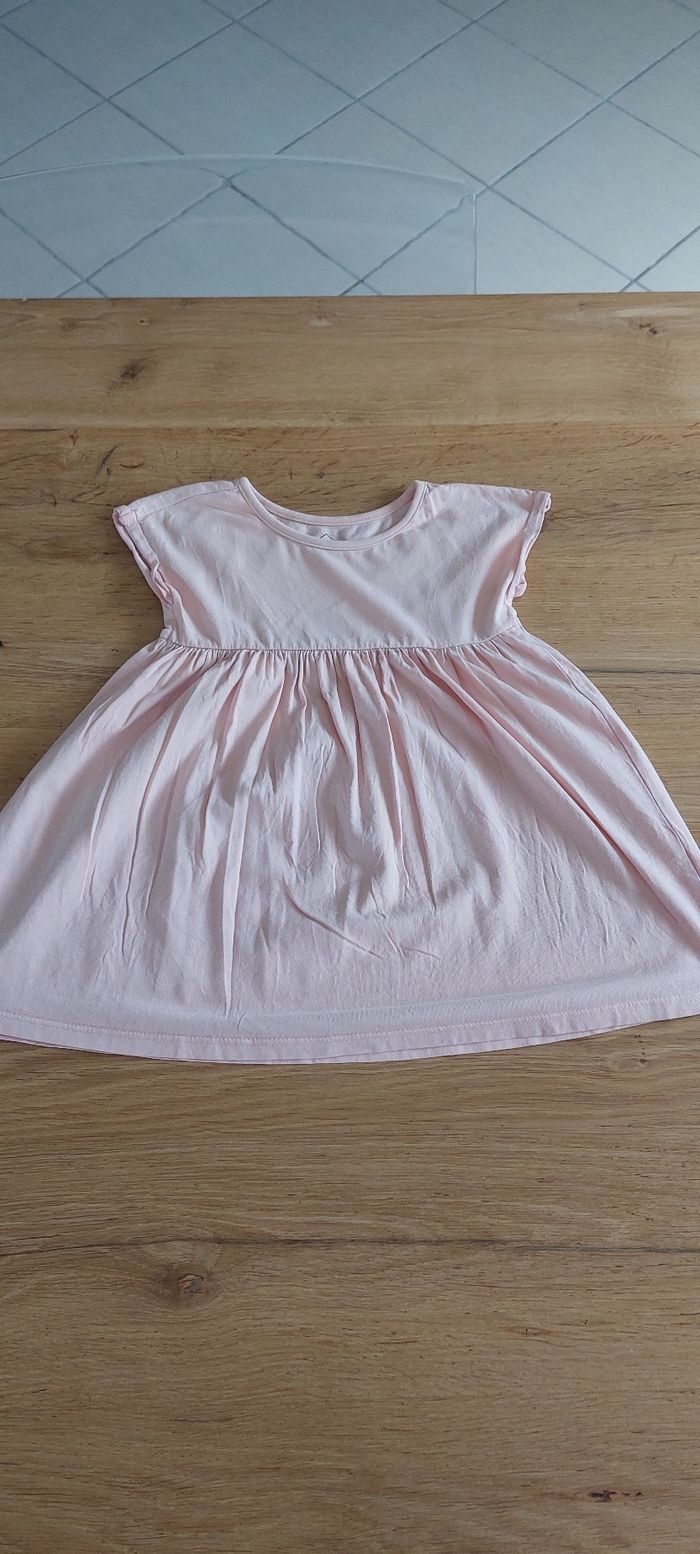 Robe.