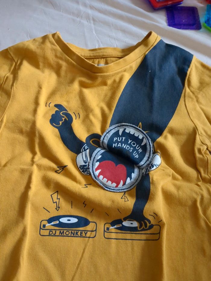 Tee shirt - photo numéro 2