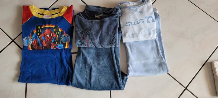 Lot vêtements 24 mois - photo numéro 3