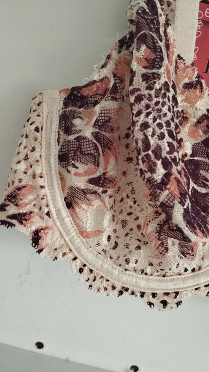 Soutien gorge Playtex taille 90c prune crème corail - photo numéro 3
