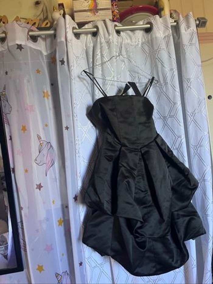 Robe de soirée - photo numéro 2