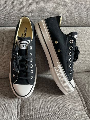 Converse 39  plate-forme basse  noire Neuve sans étiquette sans boîte 
