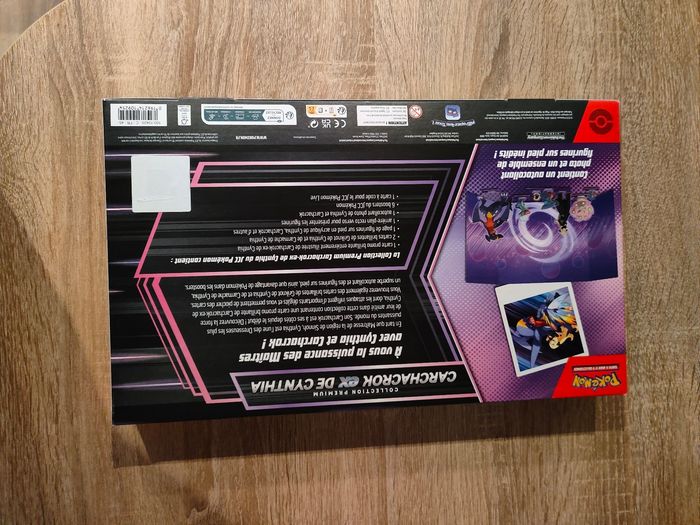 Coffret pokémon carchacrok ex de cynthia - photo numéro 2