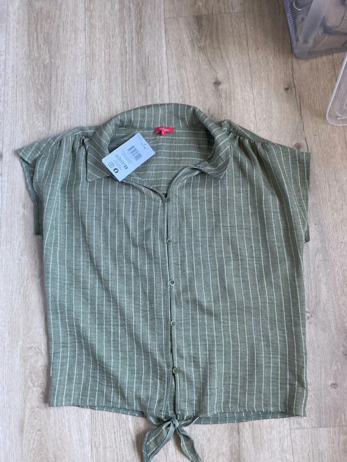 Chemise sans manche