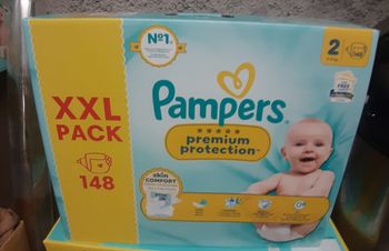 Couches Pampers premium taille 2
