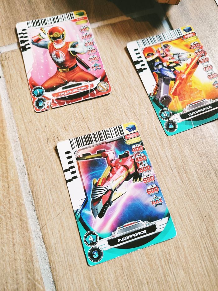 🤖 Power rangers super megaforce lecteur de cartes interactif sons et lumières marque Bandai - photo numéro 2