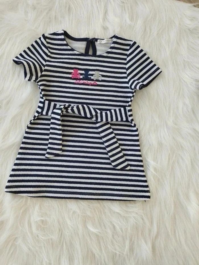 Robe lulucastagne 12 mois 👧 - photo numéro 2