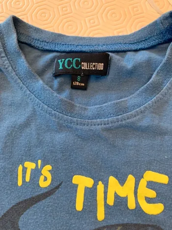 TEE shirt