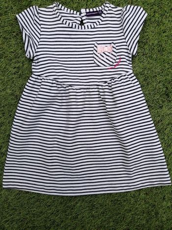 Jolie petite robe.