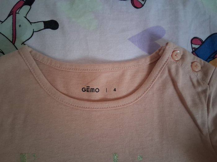 T-shirt manches longues taille 4 ans - photo numéro 5