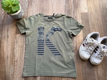 - Tee shirt IKKS - 6 ans - Très bon état