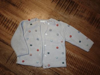 Gilet à ponpons 6 mois