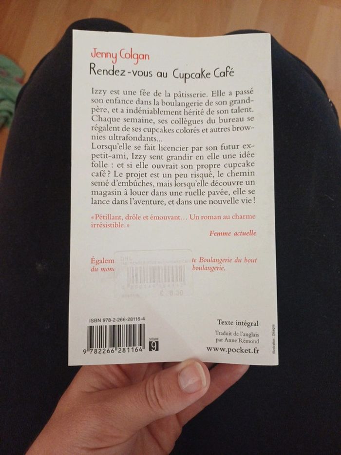 Livre rendez-vous au cupcake café - photo numéro 3