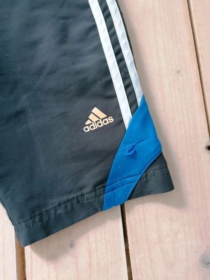 Short Adidas 4 ans - photo numéro 5