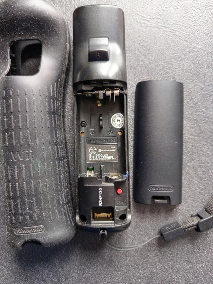 Nintendo - Wii - Wiimote - photo numéro 3