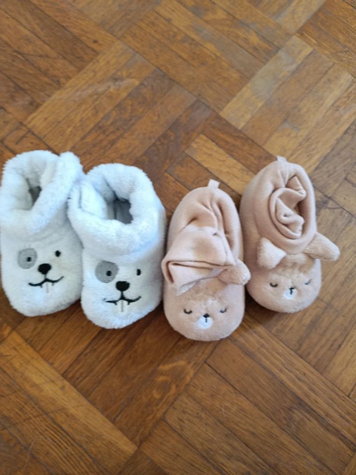 2 paires chaussons bebe