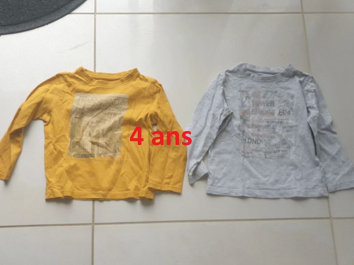 2 t-shirt manche longue 4 ans