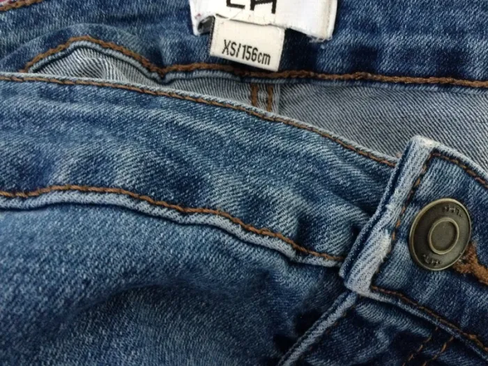 Jean slim taille xs - photo numéro 4