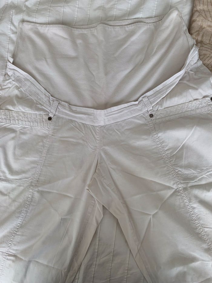 Pantalon pantacourt blanc en coton léger - photo numéro 2
