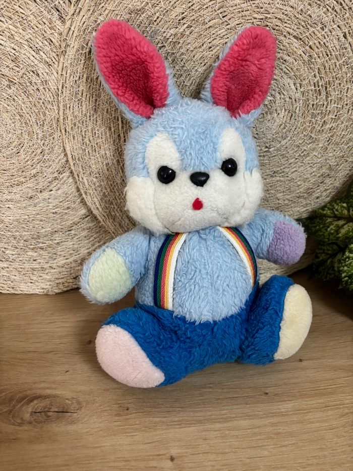 Vintage peluche lapin bleu rose bretelles nounours - photo numéro 2