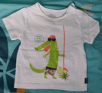 Tee shirt