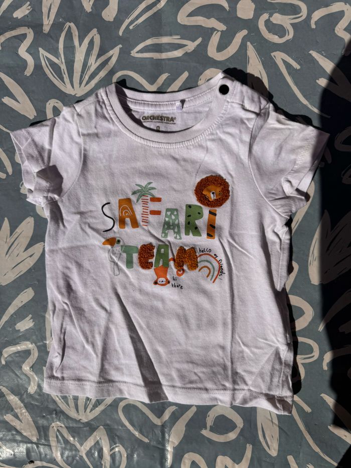T-shirt