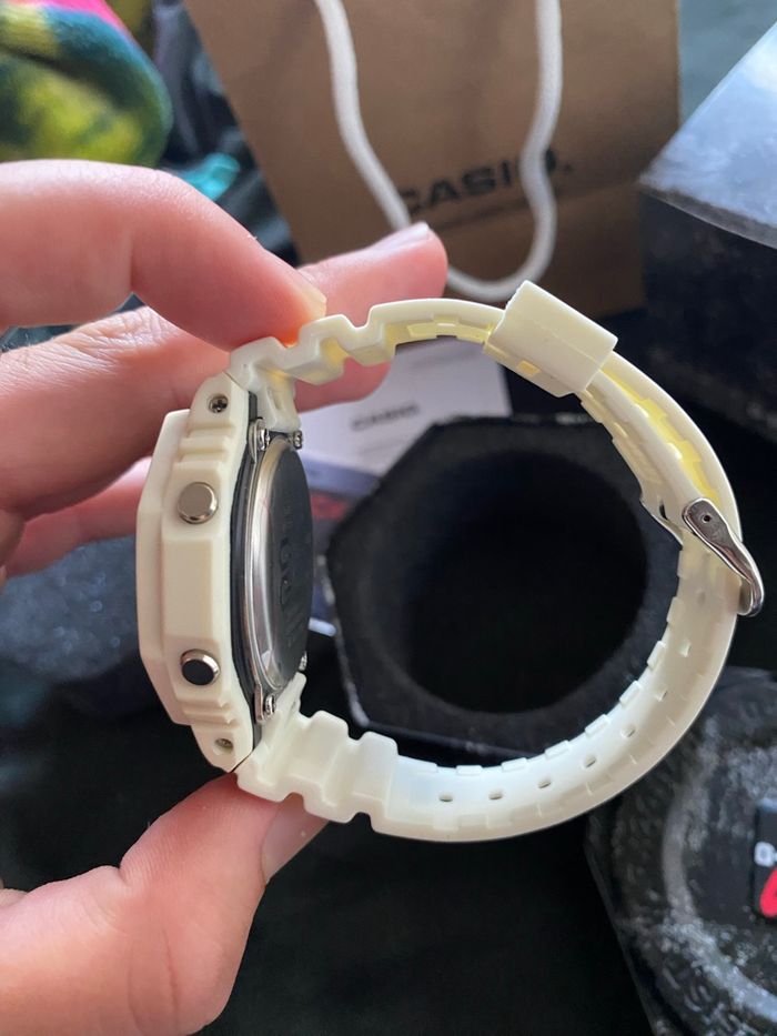 Montre G Shock blanche turquoise - photo numéro 4