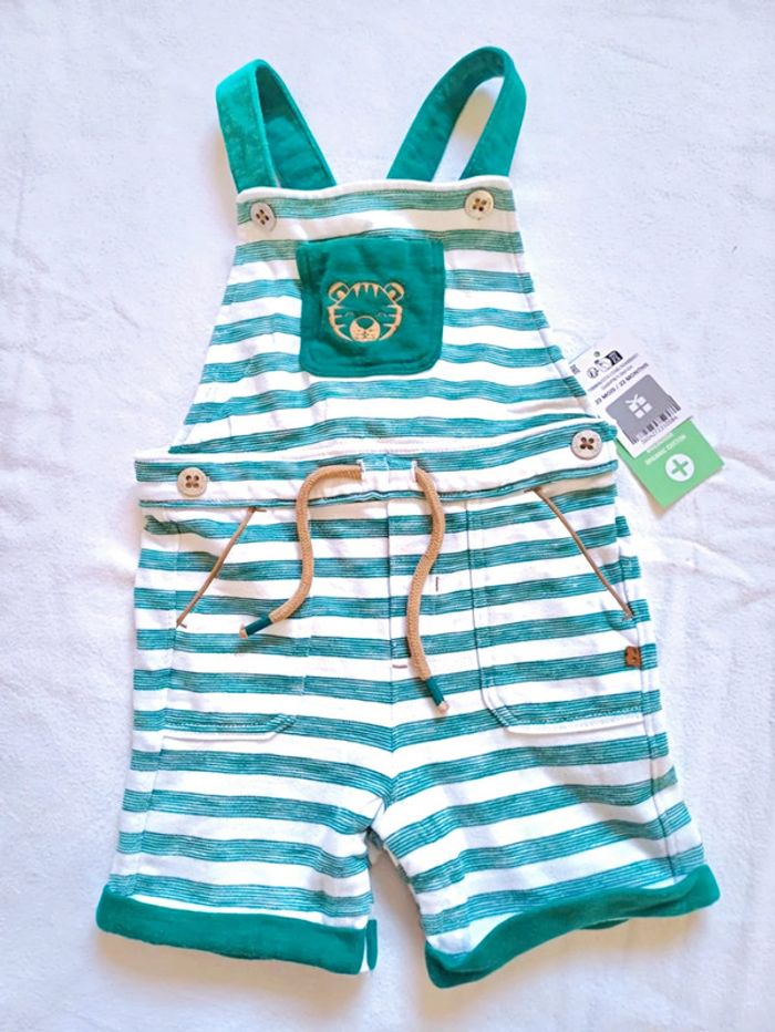 Ensemble salopette short neuve 24 mois - photo numéro 2