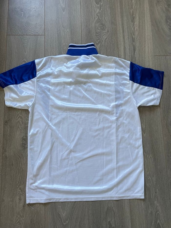 À vendre en l’état 3 maillots de football - photo numéro 10