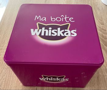 Boîte Whiskas chats
