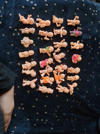 Lot de 28 babies