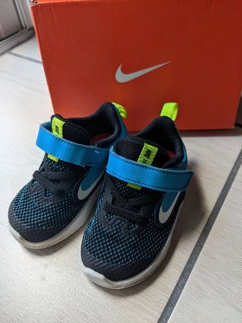 Baskets Nike bébé