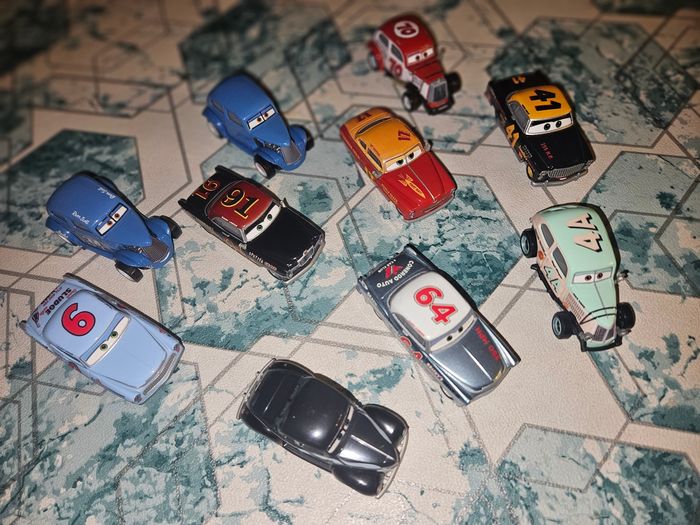 Lot de voitures cars Mattel tbe et rare en lot uniquement