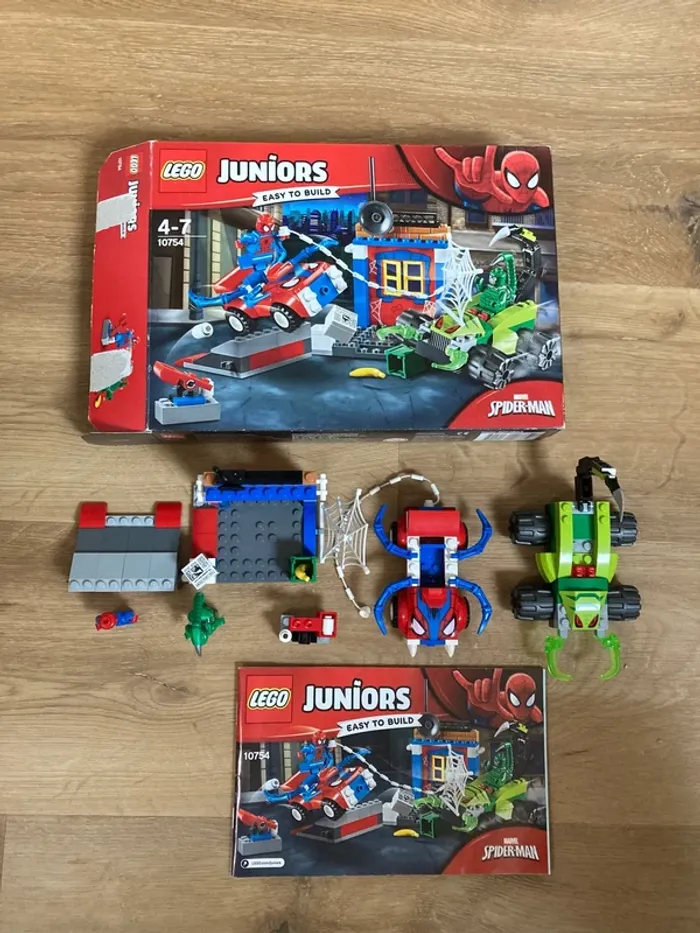 Lego junior Spiderman 10754 - photo numéro 3