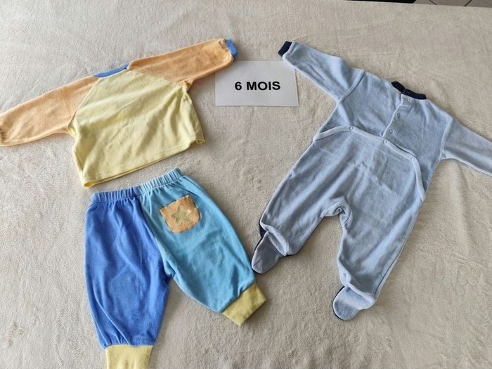 Lot de 2 pyjamas garçons 6 mois - photo numéro 3