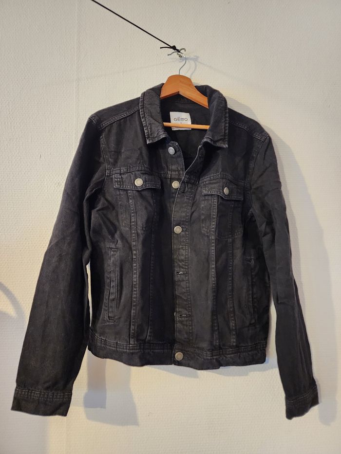 Veste en jean noire pour homme
