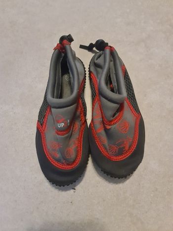 Chaussures aquatique taille 29 UP2