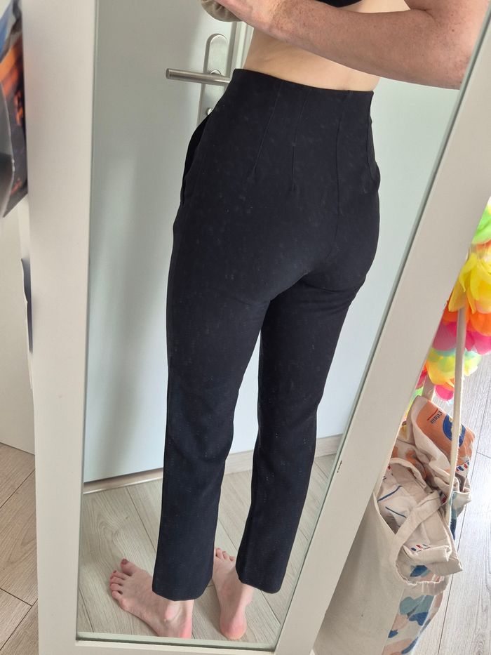 Pantalon - photo numéro 2