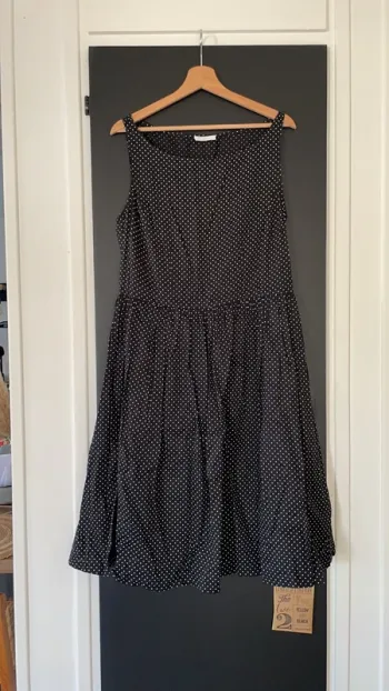 Robe plumetis
