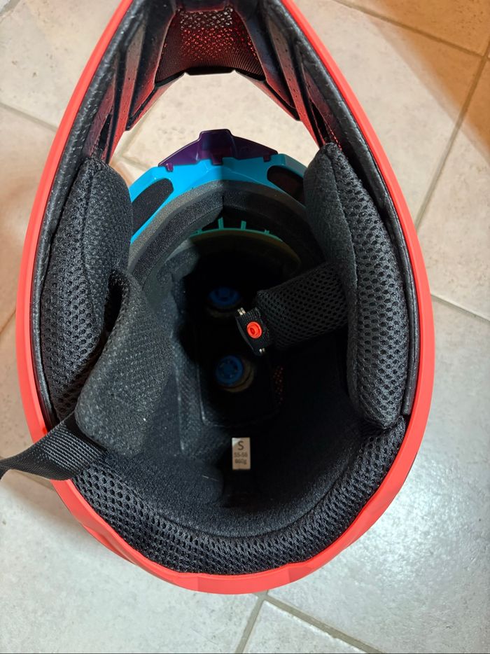 Casque intégral de vélo - photo numéro 6