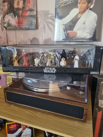 Méga figurines set Star Wars 
Neuf