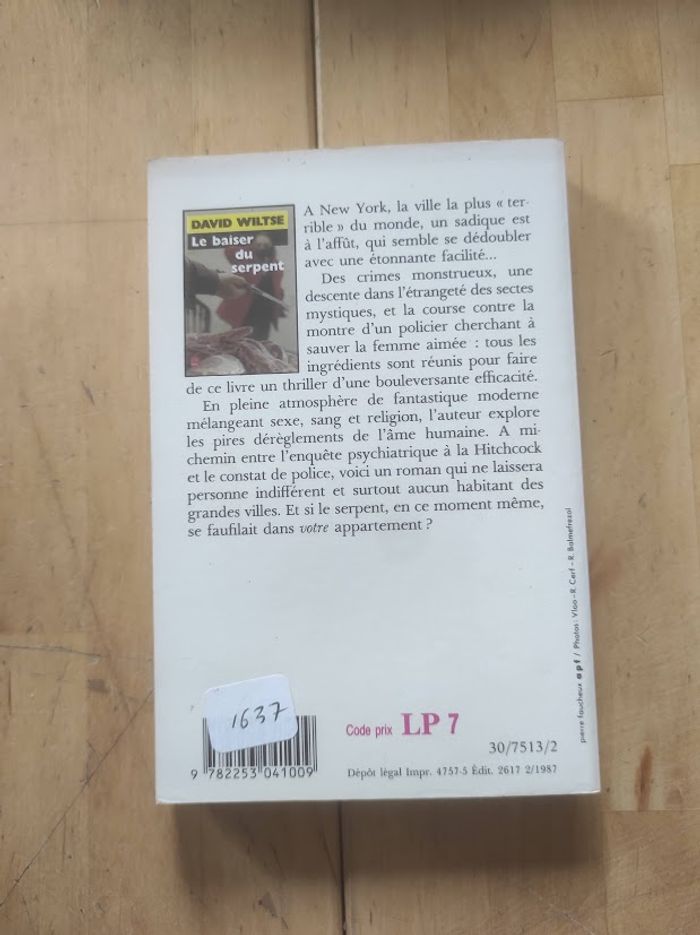 Le baiser du serpent David Wiltse Livre de Poche 1987 - photo numéro 3