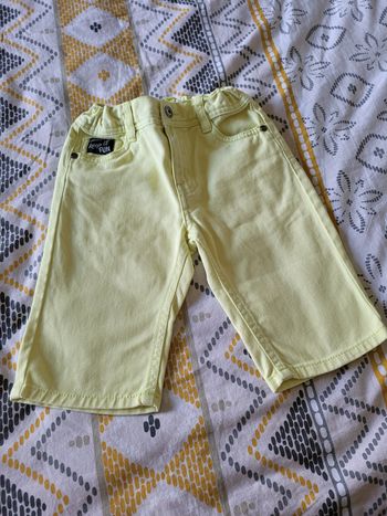 short en jeans tao 7ans  (3e)