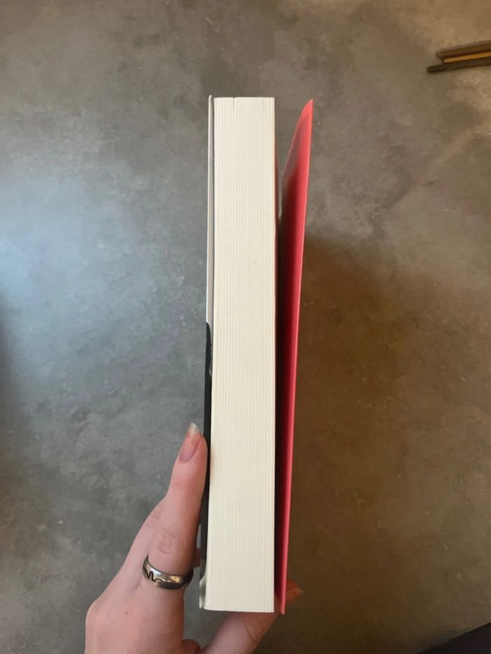 Livre Five Feet Apart - photo numéro 3