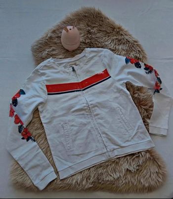 Gilet blanc orchestra  14 ans