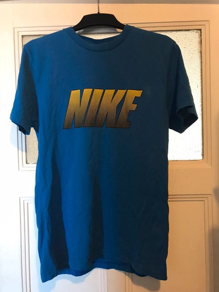 T-shirt Nike homme taille M - photo numéro 4