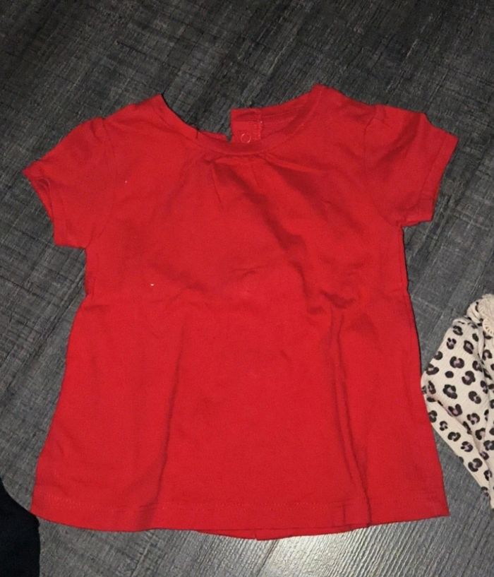 Lot maillot et pull - photo numéro 3