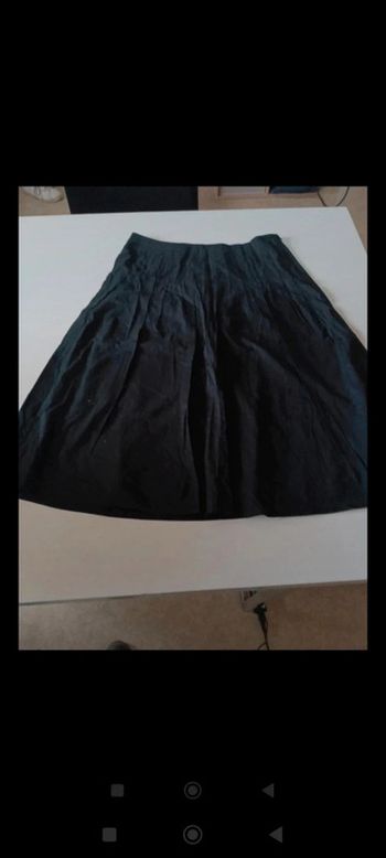 Jupe courte femme Esprit taille 36 légère et fluide