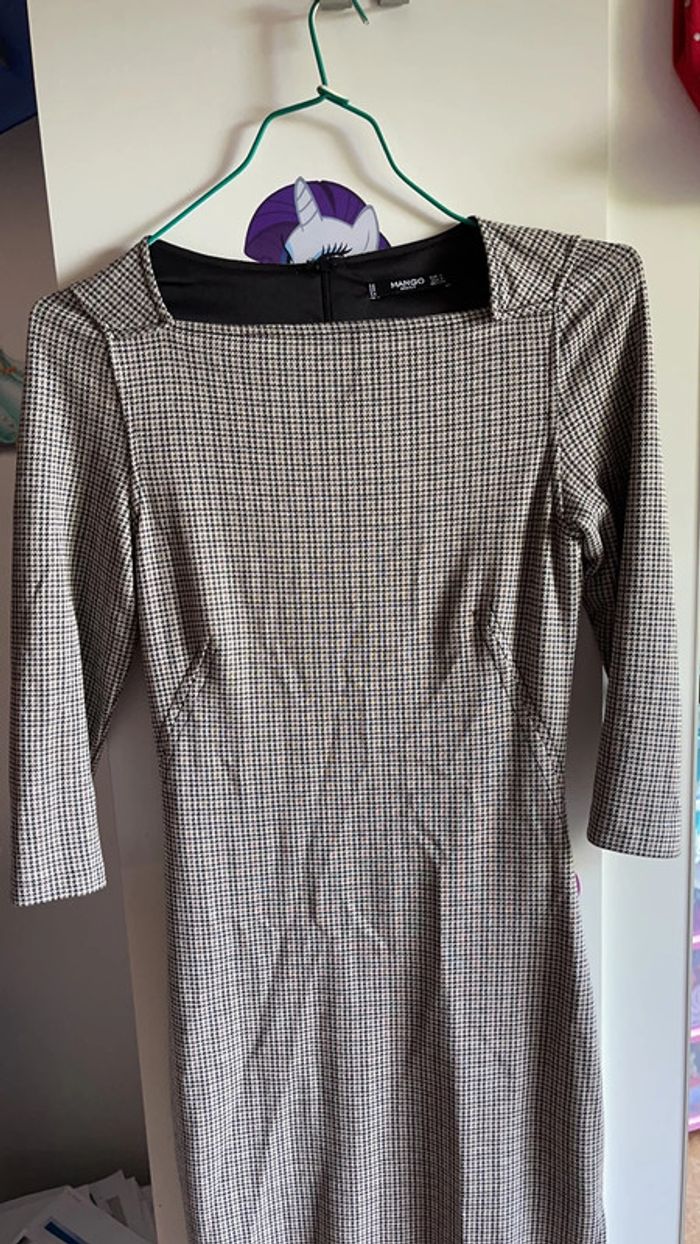 Jolie robe mango taille S - photo numéro 2